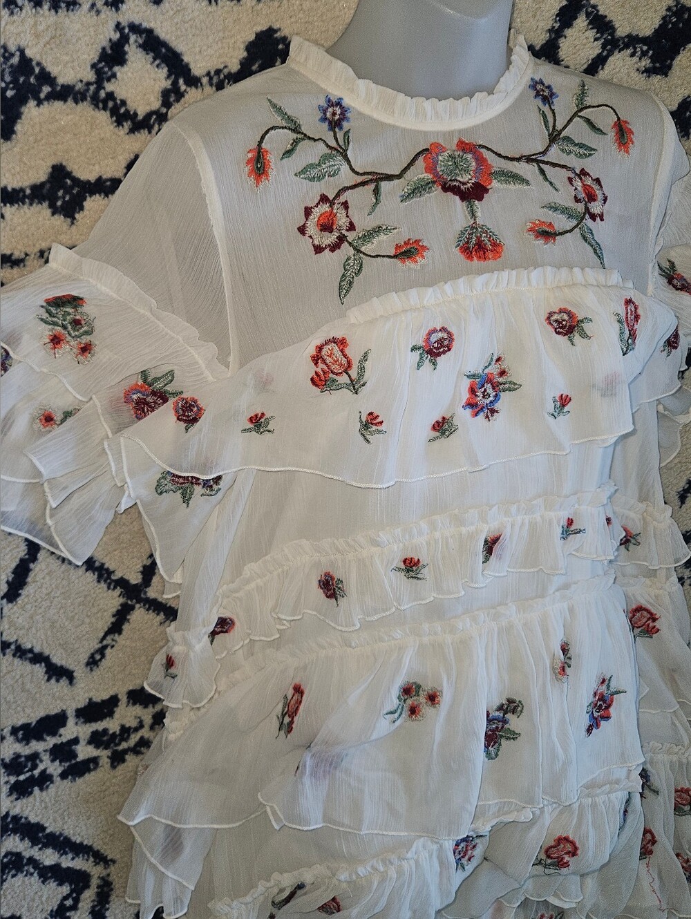ZARA Boho Embroidered Floral Ruffle White Mini Dress - Picture 4 of 16